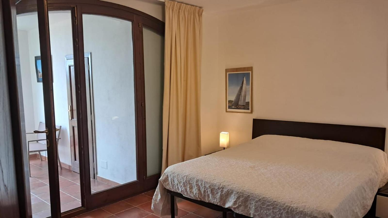 B&B Castiglias Альгеро Экстерьер фото